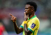 Vini Jr comemora gol do Brasil contra Coreia do Sul (ANTHONY WALLACE / AFP)