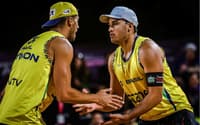 George e Saymon no Mundial de Vôlei de Praia 2025 (Foto: Volleyball World)