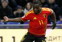 Jeremy Doku em ação pela Bélgica contra o Cazaquistão, pelas Eliminatórias da Europa
