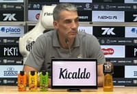 Vojvoda técnico do Santos