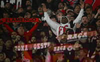Torcida do Flamengo no jogo contra o Estudiantes (Foto: Luis ROBAYO / AFP))