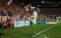 Luciano marcou um dos gols do São Paulo contra o Inter de Limeira em Brasília em 2024