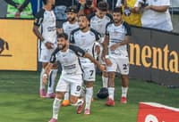 Yuri Alberto comemora gol do Corinthians diante do Vasco (Foto: Maga Jr/Agência F8/Gazeta Press)