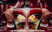 lewis-hamilton-ferrari-pre-temporada-f1-2025-2