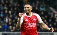Gabriel Jesus comemora gol pelo Arsenal contra a Inter de Milão, pela Champions League
