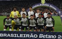 Corinthians perfilado antes de enfrentar o Corinthians (Foto: ESDRAS MARTINS/MOCHILA PRESS)