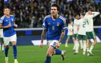 Tonali comemora gol marcado pela Itália sobre a Irlanda do Norte