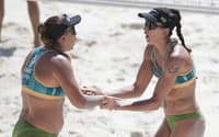 Rebecca e Carol Solberg na etapa de Saquarema do Circuito Mundial de Vôlei de Praia (Foto: Dhavid Normando/FV Imagem/CBV)