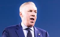 Atuação de gala de Pedro chama atenção de Ancelotti, presente no Maracanã (Foto: Weziopress/Thenews2/Folhapress)