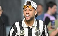 Neymar acumula 15 jogos e 6 gols com a camisa do Peixe em 2026. (Foto: Jota Erre/AGIF/Folhapress)