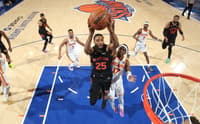 Mikal Bridges, do New York Knicks, na vitória sobre o Atlanta Hawks no Madison Square Garden. (Foto: Nathaniel S. Butler / NBAE / Getty Images / Getty Images via AFP)