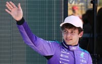 Kimi Antonelli conquista terceira pole seguida pela Mercedes (Foto: CHARLY TRIBALLEAU / AFP)