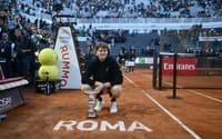 O italiano Jannik Sinner conquistou o Masters 1000 de Roma pela primeira vez