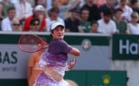 João Fonseca na vitória na estreia em Roland Garros (Reprodução)
