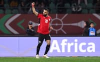 Salah comemora gol marcado pelo Egito sobre a Costa do Marfim, na Copa Africana de Nações
