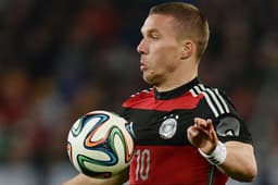 Podolski - Alemanha (Foto: Patrik Stollarz/AFP)