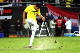 André Santos - Brasil x Paraguai (Foto: Cristiano Andujar)