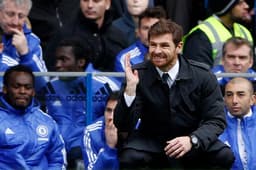 Andre Villas-Boas, técnico do Chelsea (Foto: Stefan Wermuth/Reuters)