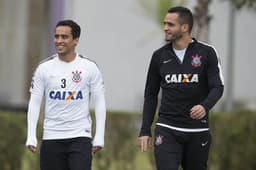 Jadson e Renato augusto - Corinthians