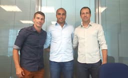 Pedrinho, Deivid e Alexandre Lopes formam a comissão técnica do Cruzeiro para 2016 (Foto: Divulgação/Cruzeiro)