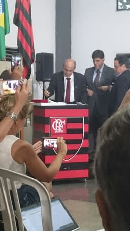 Eduardo Bandeira de Mello toma posse no Flamengo (Foto: Vinicius Britto/LANCE!Press)