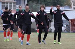Roni, Foguinho e Didi em treino do Adanaspor, na Turquia (Foto: Divulgação/Adanaspor)