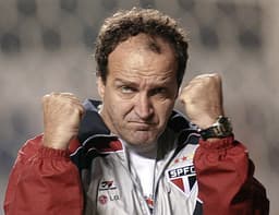 Cuca era o treinador do São Paulo que eliminou o Táchira na Libertadores de 2004