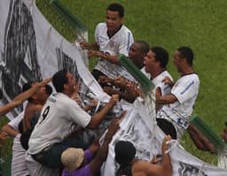 Corinthians x Palmeiras (2009) - Nenhum ferido - Estádio&nbsp;Farazão