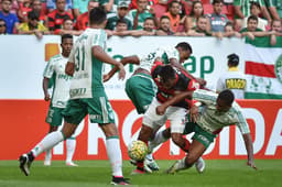Relembre em imagens como foi o último confronto entre os times: Flamengo 1 x 2 Palmeiras, pelo 1° turno