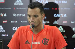 Apresentação do Reforço Réver - Flamengo