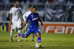 Alisson, meia-atacante do Cruzeiro (Foto: Marcelo Zambrana/Light Press)