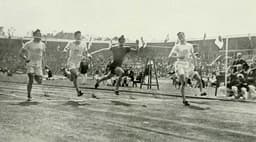 Olímpiadas na Suecia 1912 - Final do Atletismo dos 100m