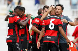 Zé Ricardo venceu na estreia contra a Ponte Preta (Rodrico Coca / Divulgação / Flamengo)