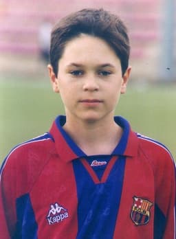 Iniesta chegou ao Barcelona no dia 16/09/1996, aos 12 anos