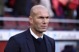 Zidane - Barcelona x Real Madrid