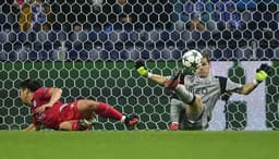Casillas - Porto x Leicester