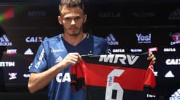 Renê vai vestir a camisa 6 no Flamengo, a mesma que era de Jorge