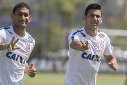 Pablo e Balbuena, zagueiros do Corinthians, vivem ótima fase