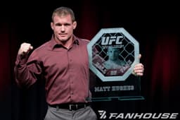 Matt Hughes é membro do Hall da Fama do UFC