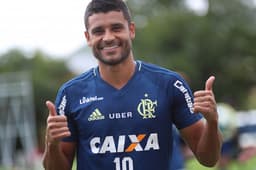 Ederson em treino do Flamengo