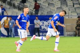 Cruzeiro - Arrascaeta e Thiago Neves