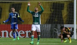 Peñarol 2x3 Palmeiras - Felipe Melo e Prass ao apito final
