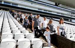 Corinthians realizou testes antes de iniciar o tour da Arena