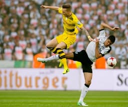Eintracht Frankfurt x Borussia Dortmund (Foto: Reprodução / Twitter)