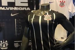 Nova camisa feminina Corinthians