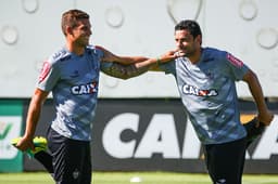 Contra o Flu, no Maracanã, Rafael Moura deve ser titular e Fred começar o duelo no banco do Atlético-MG