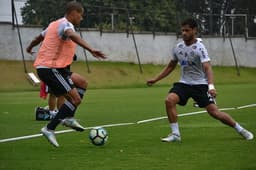 Ponte Preta volta aos gramados contra o Botafogo com mudanças no time