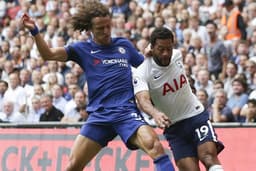 Aos 33 anos, David Luiz é segurança na defesa do Chelsea