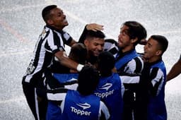 Atletico PR x Botafogo - Sub 20