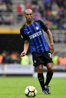 Miranda - O zagueiro foi titular da Internazionale na vitória de 2 a 0 sobre o SPAL, liderando a zaga em mais uma rodada sem sofrer gols.